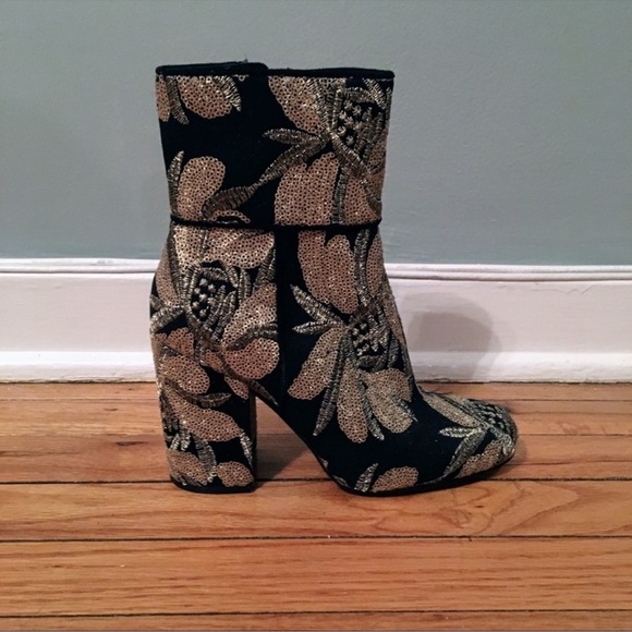 NWT Steve Madden Women's Goldie Ankle Boot Size 7.5 - Picture 7 of 9